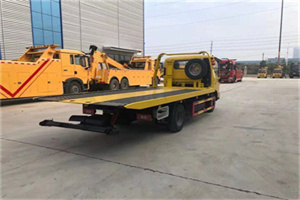 双鸭山非事故拖车